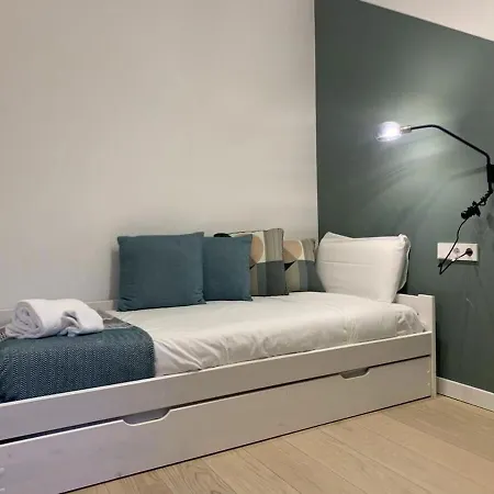 Sunny 3bed With Terraze Barcelona